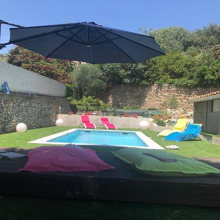 Villa Calme Avec Piscine Privee Nîmes Kültér fotó