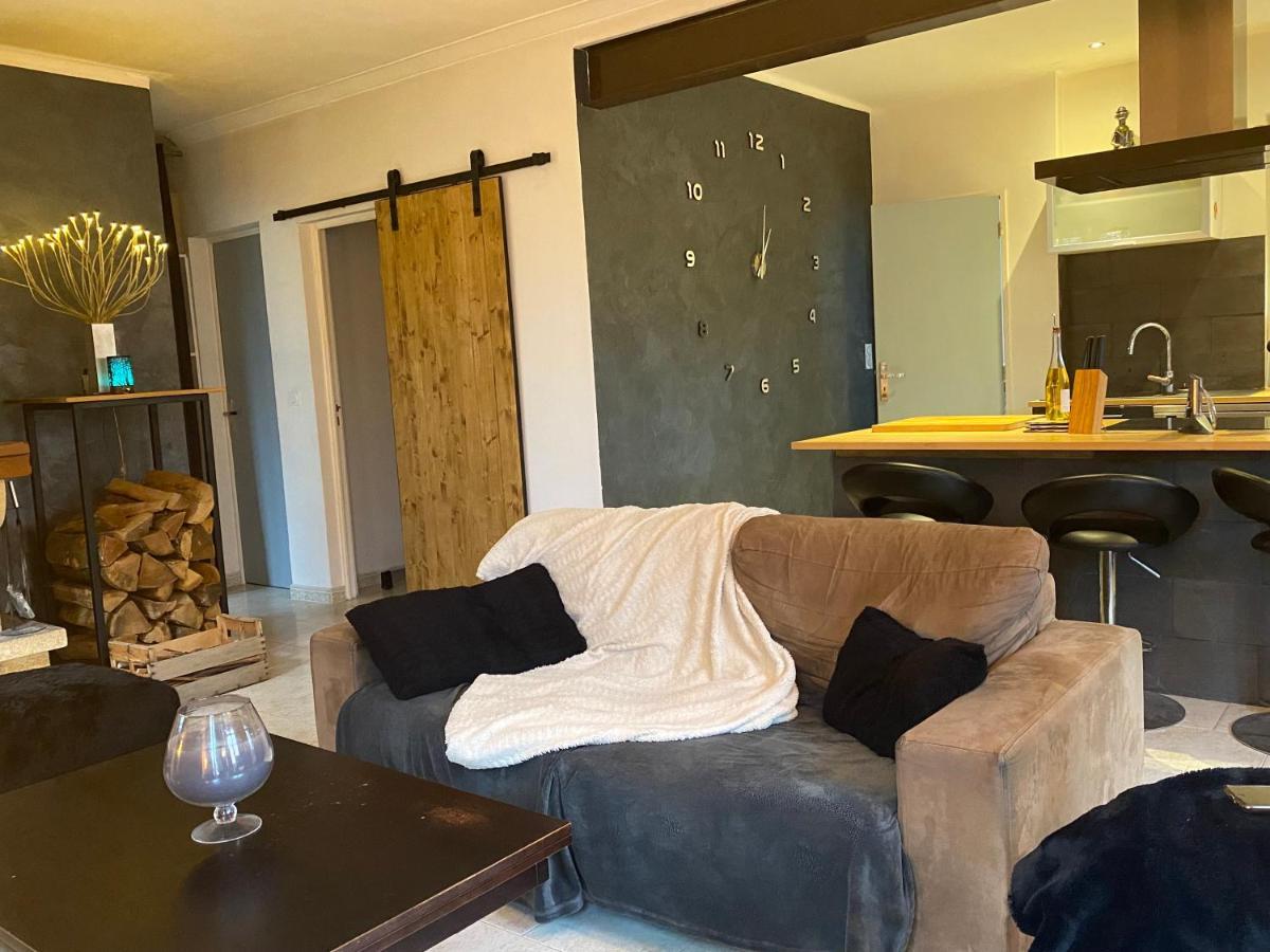 Villa Calme Avec Piscine Privee Nîmes Kültér fotó
