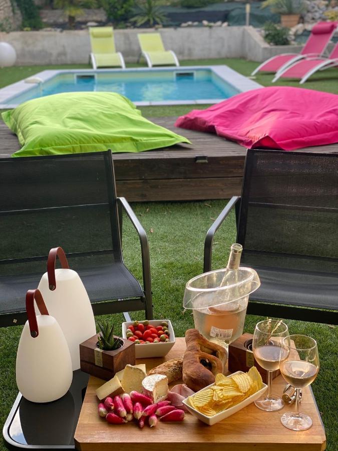 Villa Calme Avec Piscine Privee Nîmes Kültér fotó